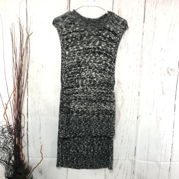 EXPRESS CROSHET SWEATER SIZE L/G - Picture 5 of 8